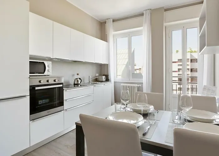 Italianway Easy - Largo Allegri 4 *