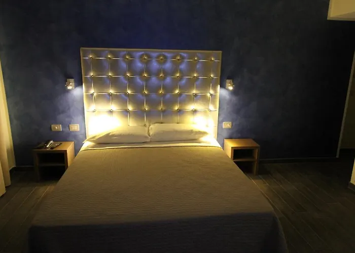 拉玛尼纳酒店 酒店