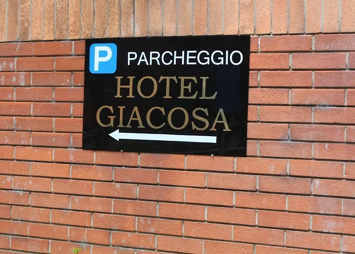 Отель Giacosa Милан