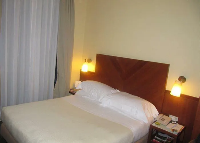 Mediterraneo Hotel 4*