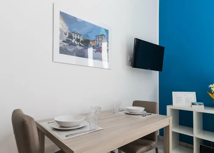 Italianway Easy - Napo Torriani 22 B * מילאנו