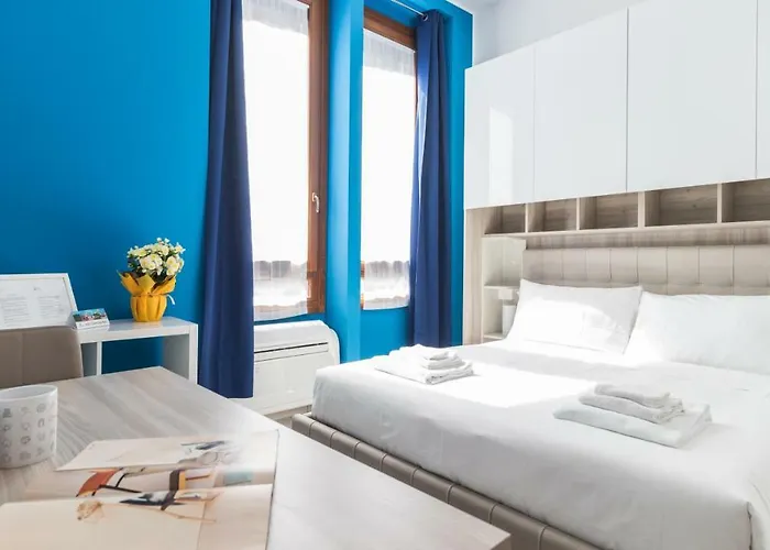 Italianway Easy - Napo Torriani 22 B Apartamento Milão