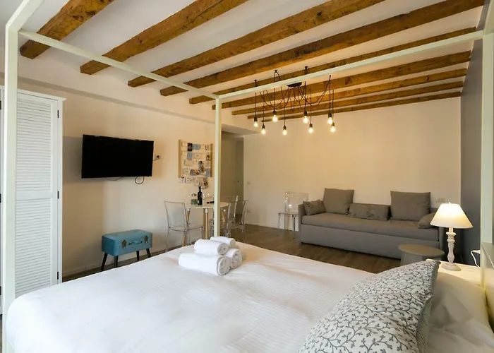 Porta Genova Appartement *