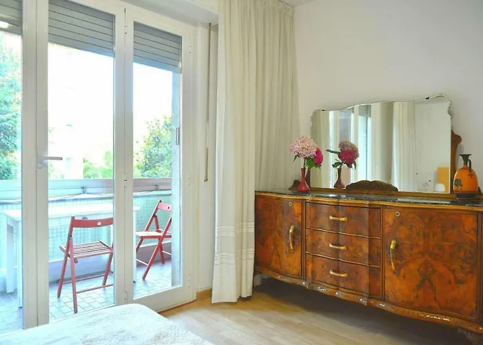 Πανσιόν Lovelyhome