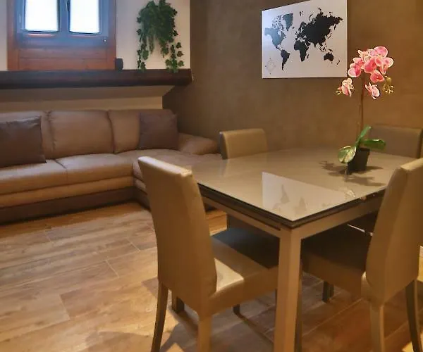 Hotel Garibaldi Fifty Attic Near Duomo Mailand