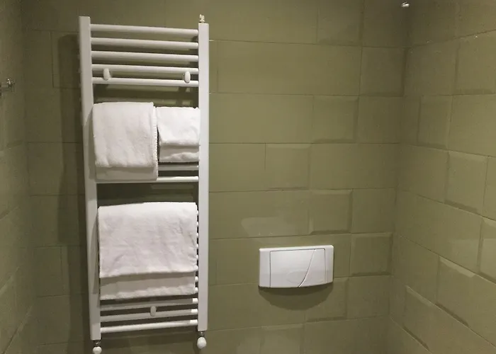 Castello Lägenhetshotell Milano