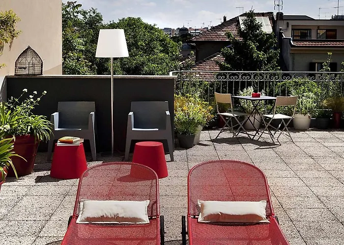 Rosso Segnale 4* Milaan