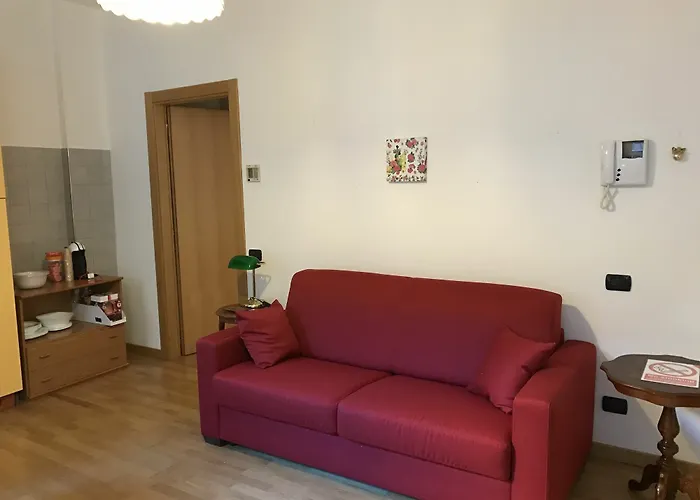 Kibilu - Via Falcone - Centre - Duomo מילאנו