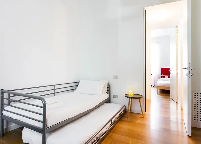 Easyhomes - Piola Bazzini Milaan