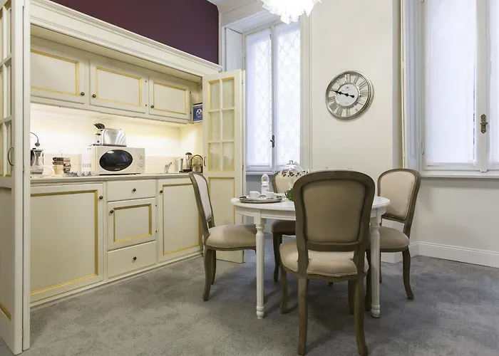 Household Settembrini Affittacamere 4*