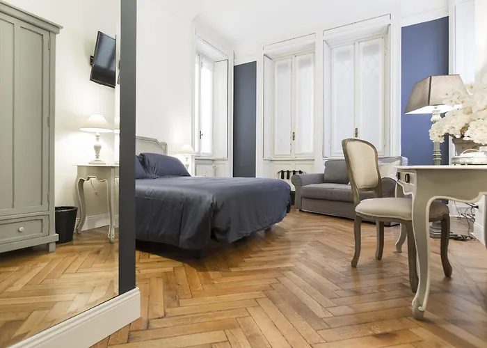 Affittacamere Household Settembrini 4*