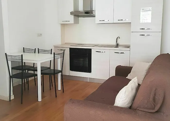 Red Line Division Milán