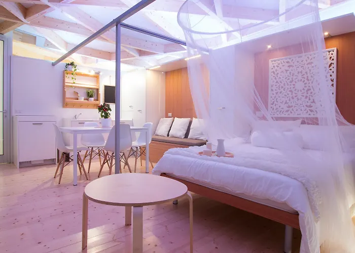 Ecosuite & אתר קמפינג