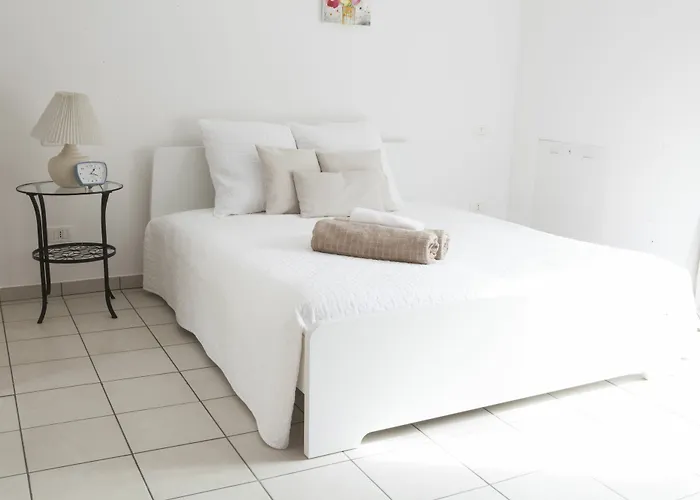 Alessia's Flat - Loreto شقة *