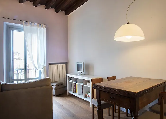 Easyhomes - Porta Venezia Oberdan 아파트 밀라노