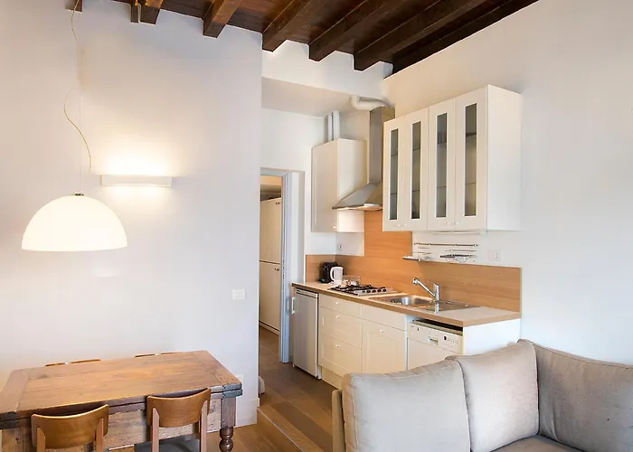 Easyhomes - Porta Venezia Oberdan 아파트 밀라노