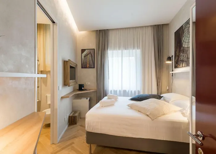 بيت ضيافة Duomo Deluxe 3*