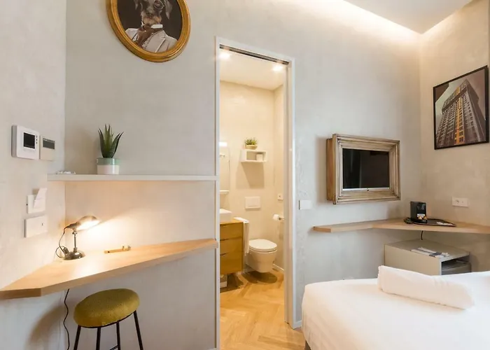 Duomo Deluxe 3* Milão