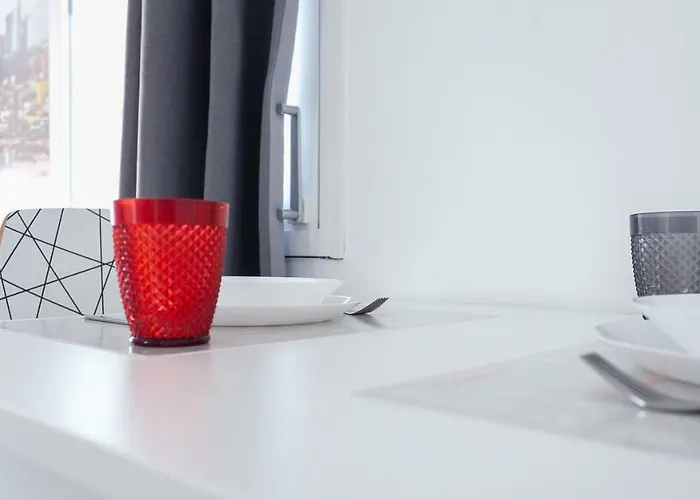 Italianway-santa Radegonda * Milán