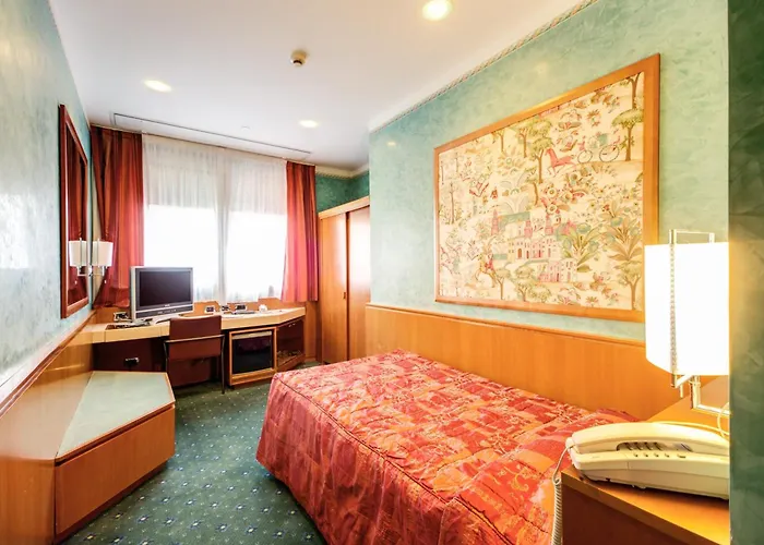 Otel Brunelleschi 4*