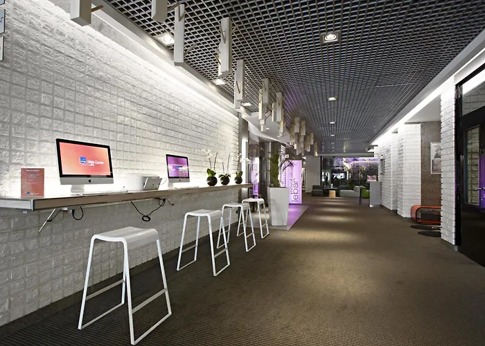 Novotel Nord Ca' Granda 4*