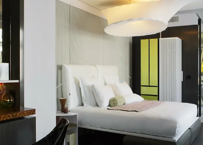 Palazzo Matteotti, The Dedica Anthology, Autograph Collection 밀라노