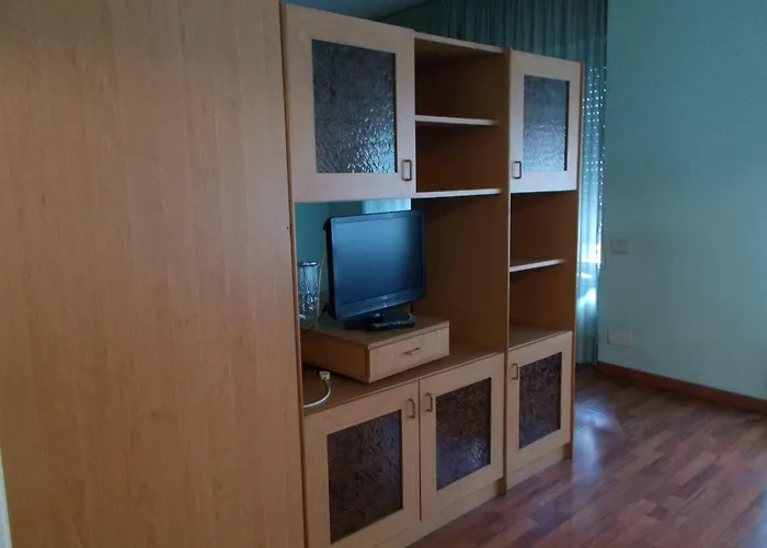 Pola Aparthotel 4*