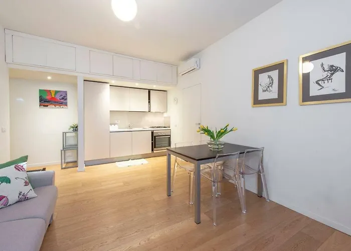 Lejlighed Joivy 1br In Isola With Stunning View To Bosco Verticale