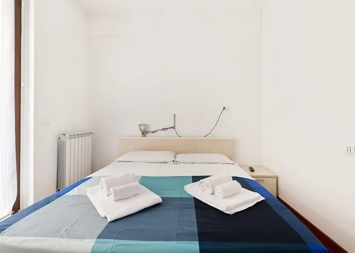 Corsica Huge Terrace Flats Апартаменты