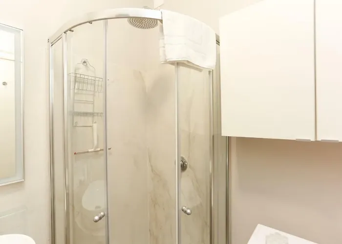 The Rent - Modern Near Bocconi * 米兰