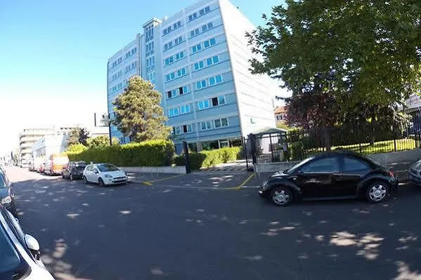 Ginosi Arizona Hotel Milaan