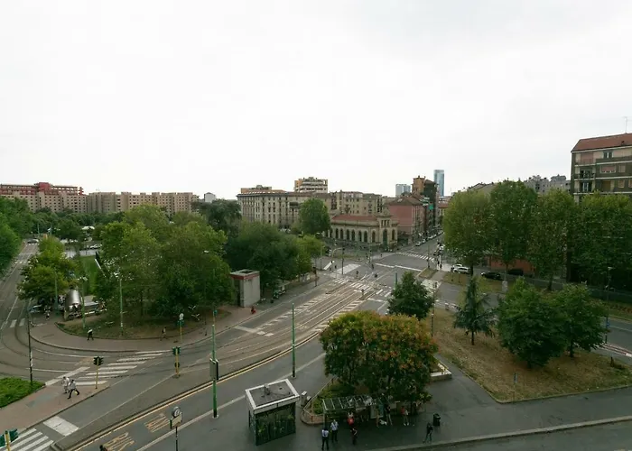 The Rent - Maciachini Two Bedroom Apartmán *