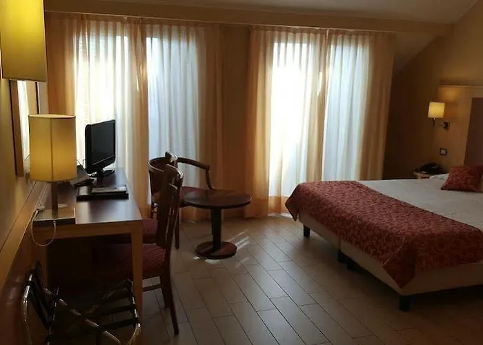 Hotel Scarlatti 4*