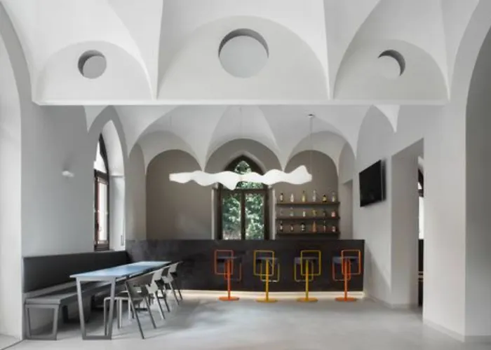 Hotel Babila & Bistrot Milano