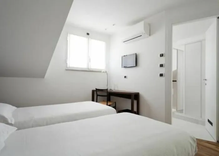 My Bed Affittacamere 2*