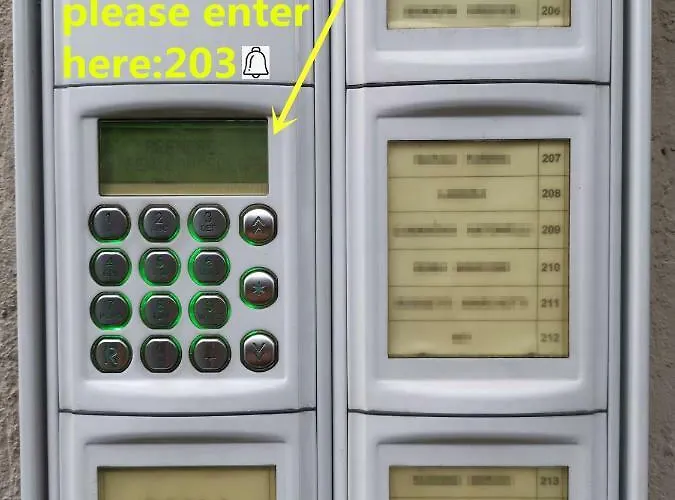 Πανσιόν Lovelyhome *