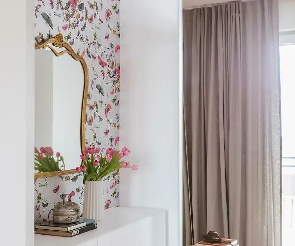 Vivere Isola * Milão