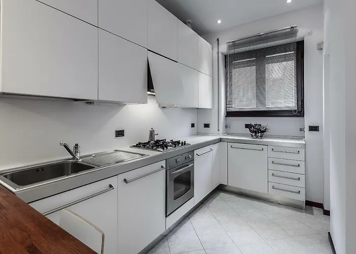 Darsena Apartment, 6 Guests, 2 Bdr, Neighborhood, Navigli