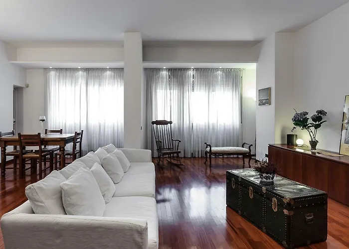 Апартаменты Darsena Apartment, 6 Guests, 2 Bdr, Neighborhood, Navigli Милан