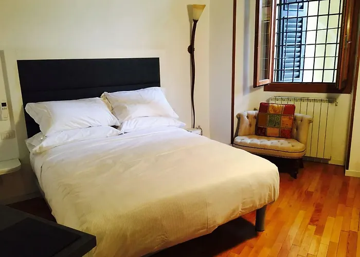 (boutique Room)