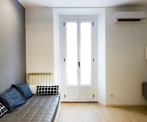 P&d Navigli - Porta Genova Milánó