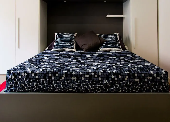 P&d Navigli - Porta Genova * Milánó