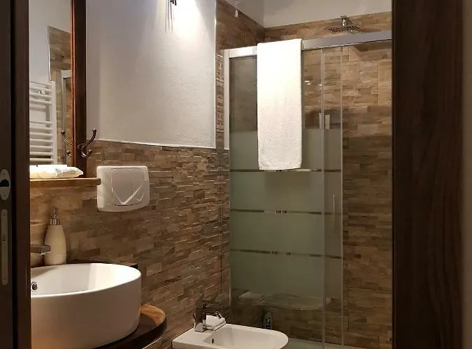 Sansiromilano Beboscar It 4*