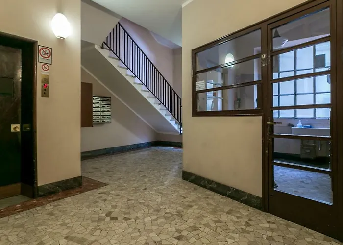 Next Stop - Station * מילאנו