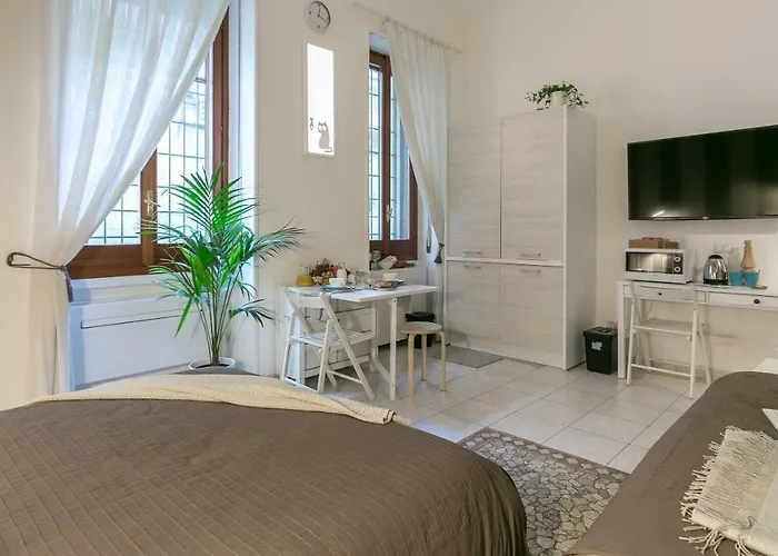 Next Stop - Station Milão