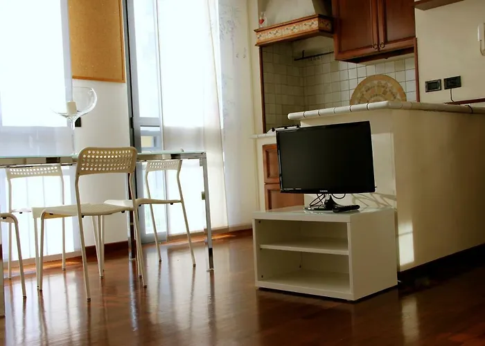 Апартаменты Studio Downtown Fantastic Area Милан