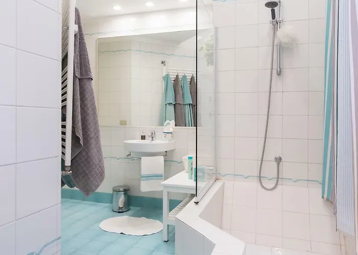 Design Ampio E Luminoso Affittacamere