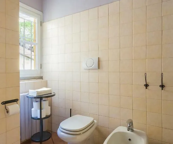 Cosy 2 Minutes From Duomo Apartment Mailand