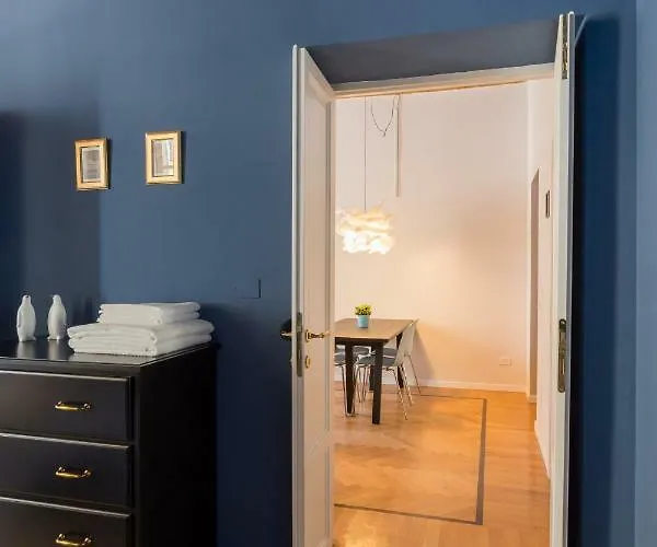 Cosy 2 Minutes From Duomo