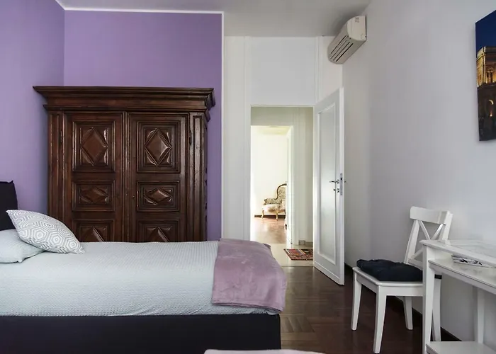 Apartmán Luxurious 4bdr Penthouse Near Duomo Cathedral